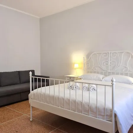 Lc Gramsci Guest House Self Check-In * Pisa