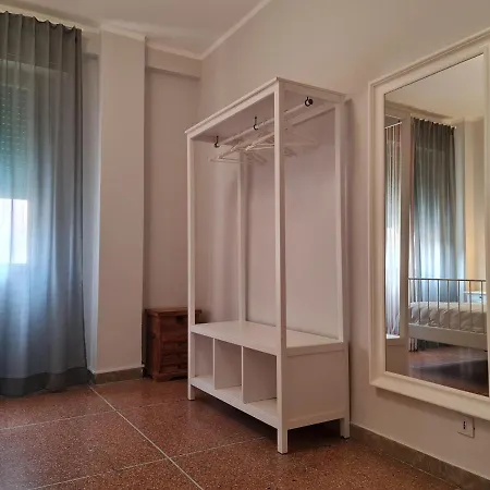 Lc Gramsci Guest House Self Check-In *